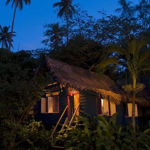 Blue Ginger Villa Sundeck